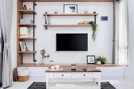 Gaya terbaru 31+ plafon gypsum lepas. 5 Ide Desain Ruang Tv Sederhana Lesehan Nyaman Tanpa Lelah Dekoruma Com Line Today