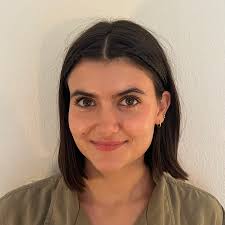 Elise Parrish, Associate Fellow