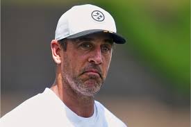 Jets' WAGs doubt about Aaron Rodgers's marriage: "We never met his wife"