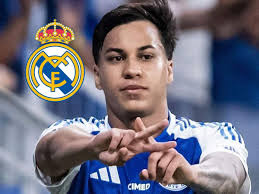 Kaio Jorge (23) es el fichaje que ya colocan en el Real Madrid tras  lesionarse Mbappé