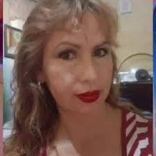 Iykyk, it's all in the crunch! Dubai chocolate style cake baby!