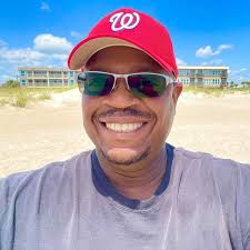 Carl Baldwin (@angrybittercarl) • Instagram photos and videos