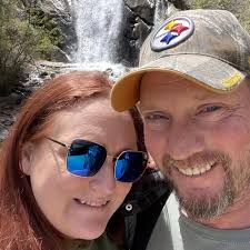 Jennifer Peebles and John Canavan's Wedding Website