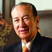 Lawrence ho, one of stanley ho's children from his second marriage, is the head of melco international development, one of the six major operators in macau. Stanley Ho The Macau Casino King Passes Away At 98