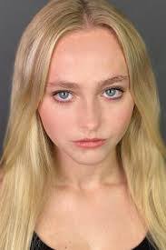 Madison Wolfe's Instagram, Twitter & Facebook