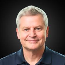 Maekn, la marketplace financière augmentée