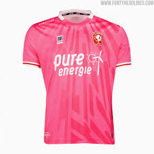 Twente won 20 direct matches.fc utrecht won 15 matches.13 matches ended in a draw.on average in direct matches both teams scored a 2.98 goals per match. Fc Twente 21 22 Home Away Kits Released Footy Headlines