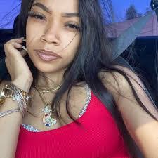 Lexi Chapman's Instagram, Twitter & Facebook