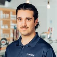 Sam Brewer's Instagram, Twitter & Facebook