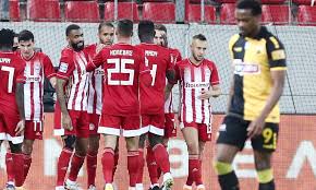 Παραλίγο να κοστίσει μισό εκατ. Olympiakos Aek 3 0 Podariko Me Triara Photos Videos Onsports Gr