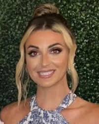 Alexis Abate's Instagram, Twitter & Facebook