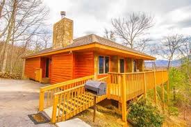 Renting smoky mountain cabins conveniently place you in the southeast's largest family playground. Gatlinburg Tennessee Cabin Rentals Getaways All Cabins
