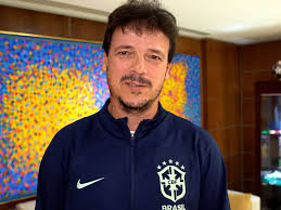 Fernando Diniz será o novo técnico-interino da seleção brasileira de  futebol - HojePR