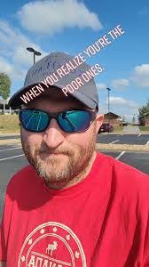 Travis Lay's Instagram, Twitter & Facebook