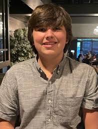 Vicki Holcomb's Instagram, Twitter & Facebook