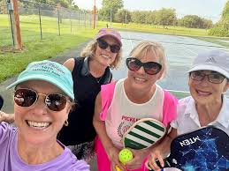 Bay City Country Club summer event