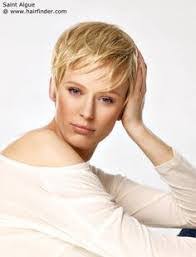 Debra Behan's Instagram, Twitter & Facebook