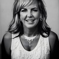 200+ "Swift" profiles