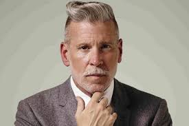 10 people you need to follow