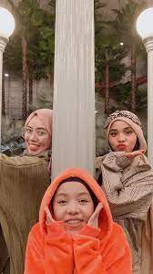 Gen halilintar meraih penghargaan insert fashion awards 2019 sebagai keluarga terfashionable. 31 Gen Halilintar Girls Ideas Girl Me As A Girlfriend Korean Best Friends