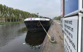 Bewegende brug met vast deel voor voetgangers en fietsers. Zjz38dfcecpflm