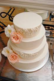 Pin By Katie Garcia On Wedding Cakes Heb Cakes Frugal Wedding Cake Bridal