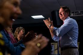 At rally in Newport News, Gov. Youngkin urges Republicans to vote early