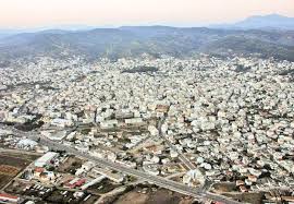 Πέταξαν νεογέννητα γατάκια σε κάδο σκουπιδιών (φωτο). As 3ypnhsei To Agrinio Agrinioculture