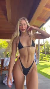 Leilaluuu new Onlyfans video so hot - KittyKawai