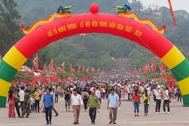 Ngày giỗ tổ hùng vương hoặc lễ hội đền hùng hoặc quốc giỗ là một ngày lễ của việt nam. Giá»— Tá»• Hung VÆ°Æ¡ng Nhá»¯ng Ä'iá»ƒm Ä'áº¿n Khong Thá»ƒ Bá» Qua Khi Ä'áº¿n Phu Thá» Tin Tá»©c Má»›i Nháº¥t 24h Ä'á»c Bao Lao Ä'á»™ng Online Laodong Vn