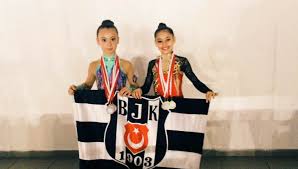 Bereket jimnastik kulübü adıyla kurulan kulüp, 26 ocak 1911 tarihinde beyoğlu mutasarrıfı muhittin bey'in teşvikiyle beşiktaş osmanlı jimnastik kulübü, adıyla tescil edilen ilk türk spor kulübü oldu. Besiktas Jimnastik Kulubu