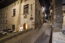 El hostal valenciaflats rooms está en valencia, a tan solo 100 metros de la conocida ciudad de las artes y las ciencias.dispone de 27. Hotel Cardenal Ram Morella Aktualisierte Preise Fur 2021