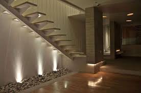 Illuminazione Per Scale Interne 30 Idee Originali Con Luci A Led Mondodesign It Scala Moderna Scale Moderne Scale Interne