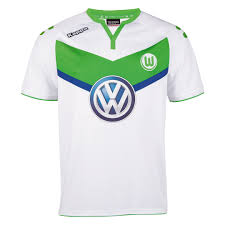 The patterns are divided by varying white lines, which give the wolves' home jersey a sporty, fashionable and elegant look. Wolfsburg 15 16 Kappa Home Football Shirt 15 16 Kits Football Shirt Blog