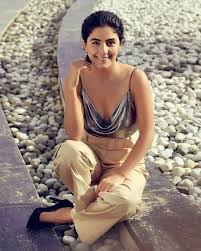She established her career in tamil and telugu film industry. Isha Talwar Pictures Nowrunning