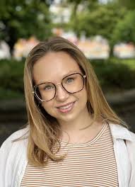 2025 Laura Tracy Baisden Award Winner Congratulations, Dr. Allyson Perry!  Allyson Perry has taught at Barrackville Elementary Middle School in Marion  County since 2014. Currently, she teaches 8th-grade English Language Arts  and