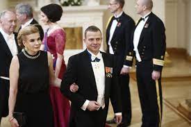 Pekka rinne kiitti nashvillen yleisöä toistaiseksi. Viime Paivien Kiinnostavimmat Nimet Rinne Kulmuni Ja Haavisto Astelivat Linnaan Perakkain Kaleva