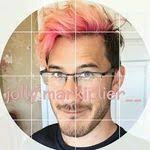 Bette Jolly's Instagram, Facebook & TikTok