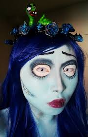 Emily (Tim Burton's Corpse Bride) flower crown and make-up test. I used  clay for the flowers and leaves, florist wire for the...