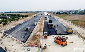 Nhộn nhịp thi công 2 tuyến đường gần 8.000 tỷ ở Nam Định ngày ...
