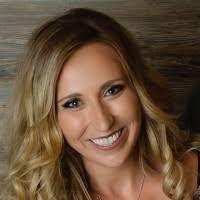 Stephanie Bemis's Instagram, Twitter & Facebook