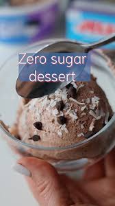 Zero Sugar Frozen Dessert 😱, 1 pkg JELL-O Zero Sugar Instant Pudding (I  used 1/2 chocolate pack and 1/2 cheesecake pack!) 1/2 cup zero sugar almond  milk,1 tub COOL WHIP Zero Sugar whipped topping, Add ...