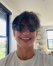 The Gamma Psi chapter of Beta Theta Pi is proud to introduce our newly  elected Executive Board! Below are the names of our Executive board members  for the 2024-2025 term: President: Alexander