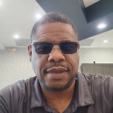 Repost from @blackstory1619 • …A 14-year-old Jerry Jones appears in a  recently unearthed 1957 photograph showing a group of white students at  North Little Rock High in Arkansas denying six African-American teenagers