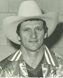 James M Whybenormal Pierce (@why.be.normal.jmp) · Instagram 照片和视频