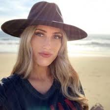 Hannah Kimball (hannahckimball)