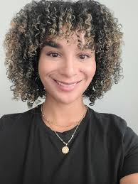 Can anyone assist in connecting me with a black family therapist in  Aurora/Denver? Thank you!