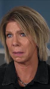 Why does Robyn think any of the OG owe her anything