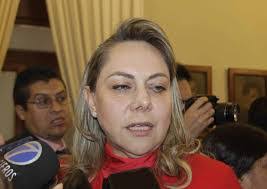 Bernarda Reyes's Instagram, Twitter & Facebook