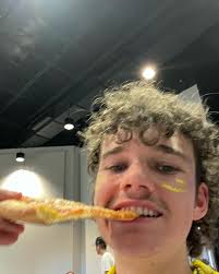 Pierce Foy (@pierce_foy) • Instagram photos and videos